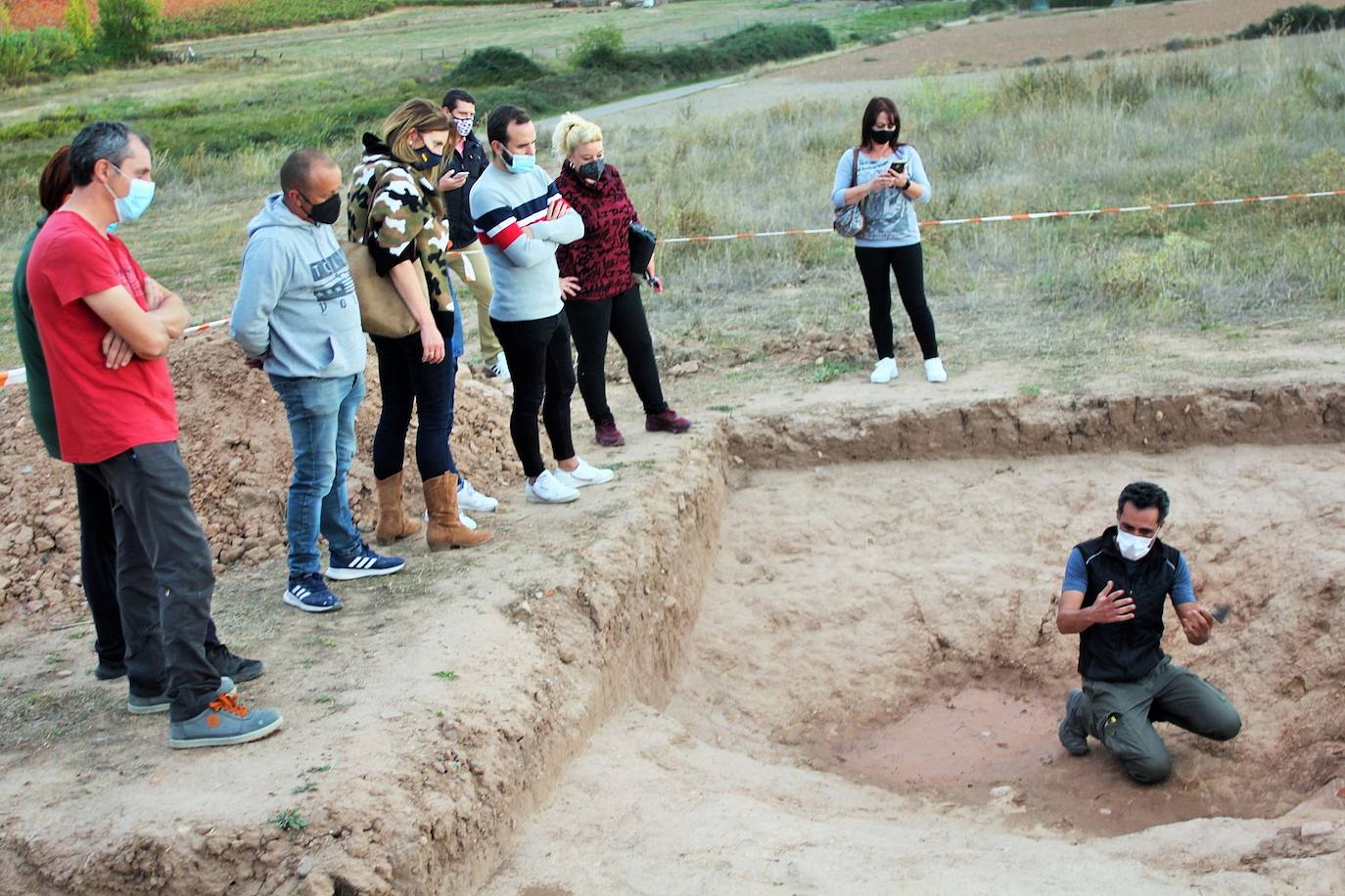 Una visiata al yacimiento romano de La Morlaca de Villamediana, que data de entre los siglos III y IV.