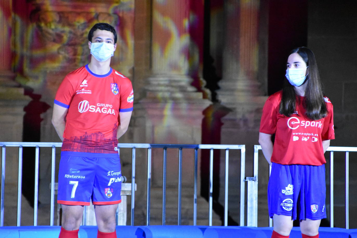 El club cuenta con equipos en Segunda B, Tercera, Juvenil Nacional, Juvenil Territorial y Territorial Femenino