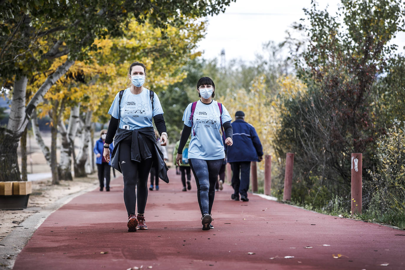 La cita contó con más de 2.000 participantes y se mantuvo una salida simbólica en Las Gaunas