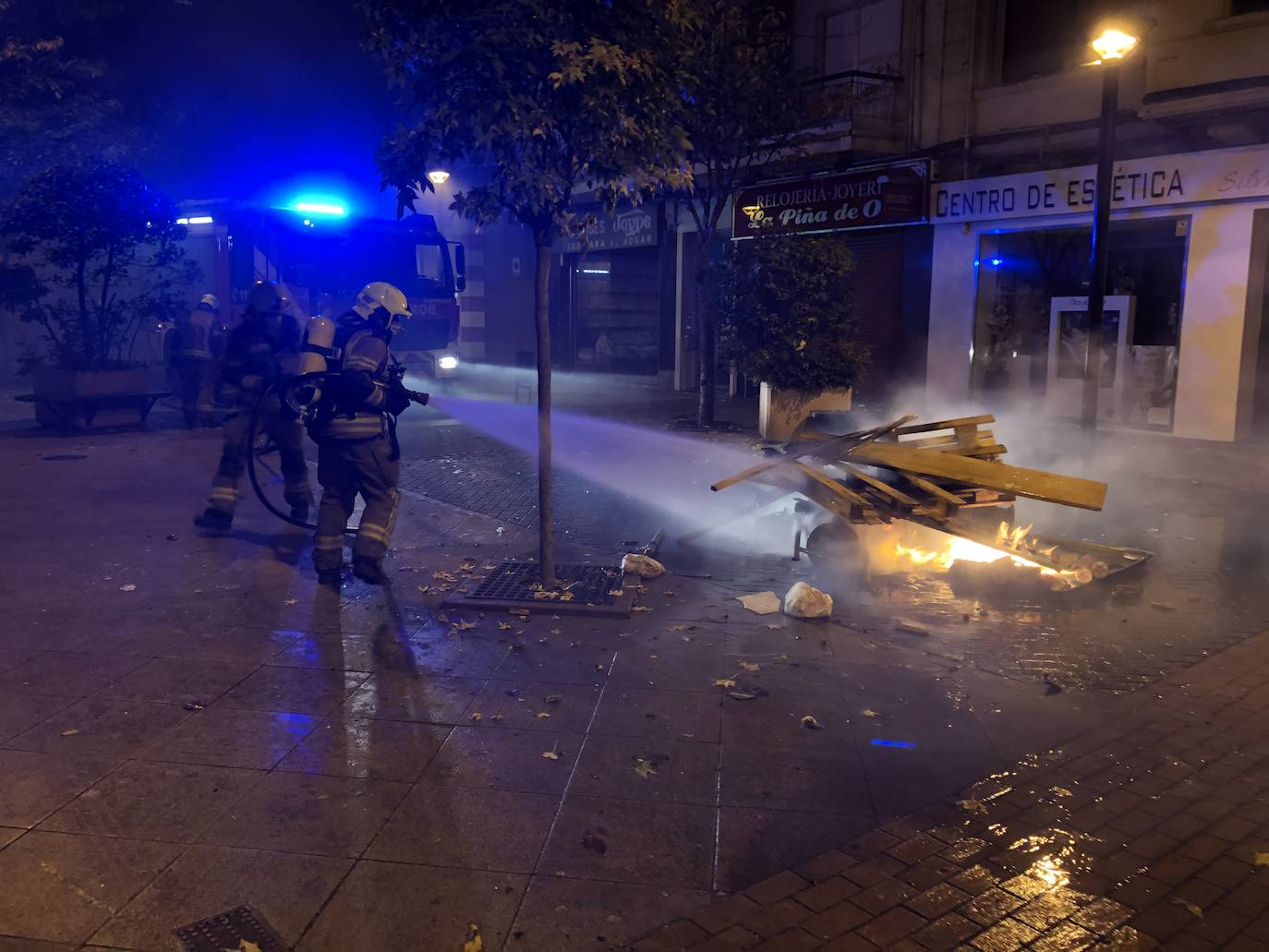 La capital riojana ha vivido este sábado una tensa jornada