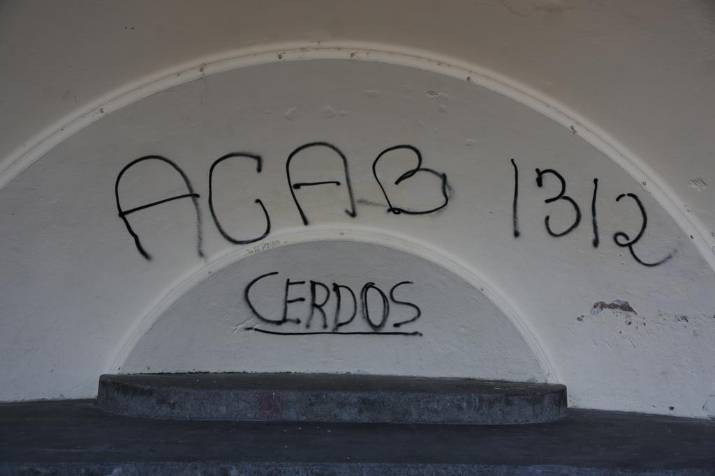 Fotos: El centro de Logroño despiera incrédulo tras la noche de destrozos y saqueos