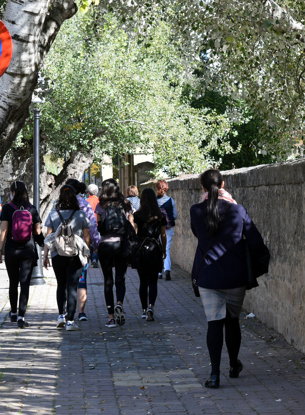 La ausencia de aglomeraciones ha sido la nota más destacada en el camposanto de la capital riojana