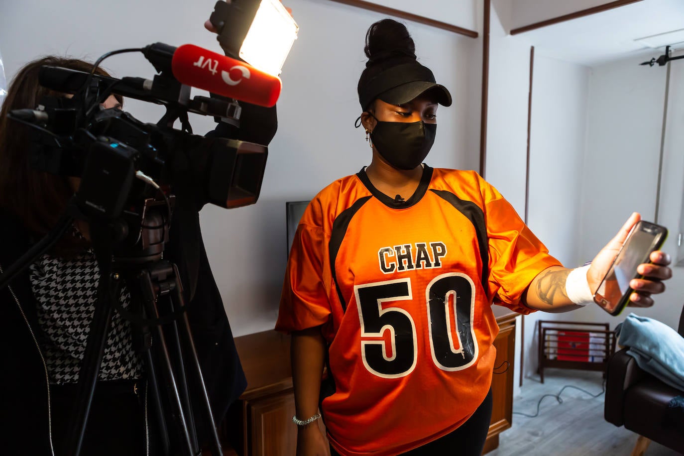 El juzgado ha concedido una semana más de plazo para que Diana Carolina, sus hijos de 5 años y 7 meses, y su pareja abandonen la vivienda en la que residen