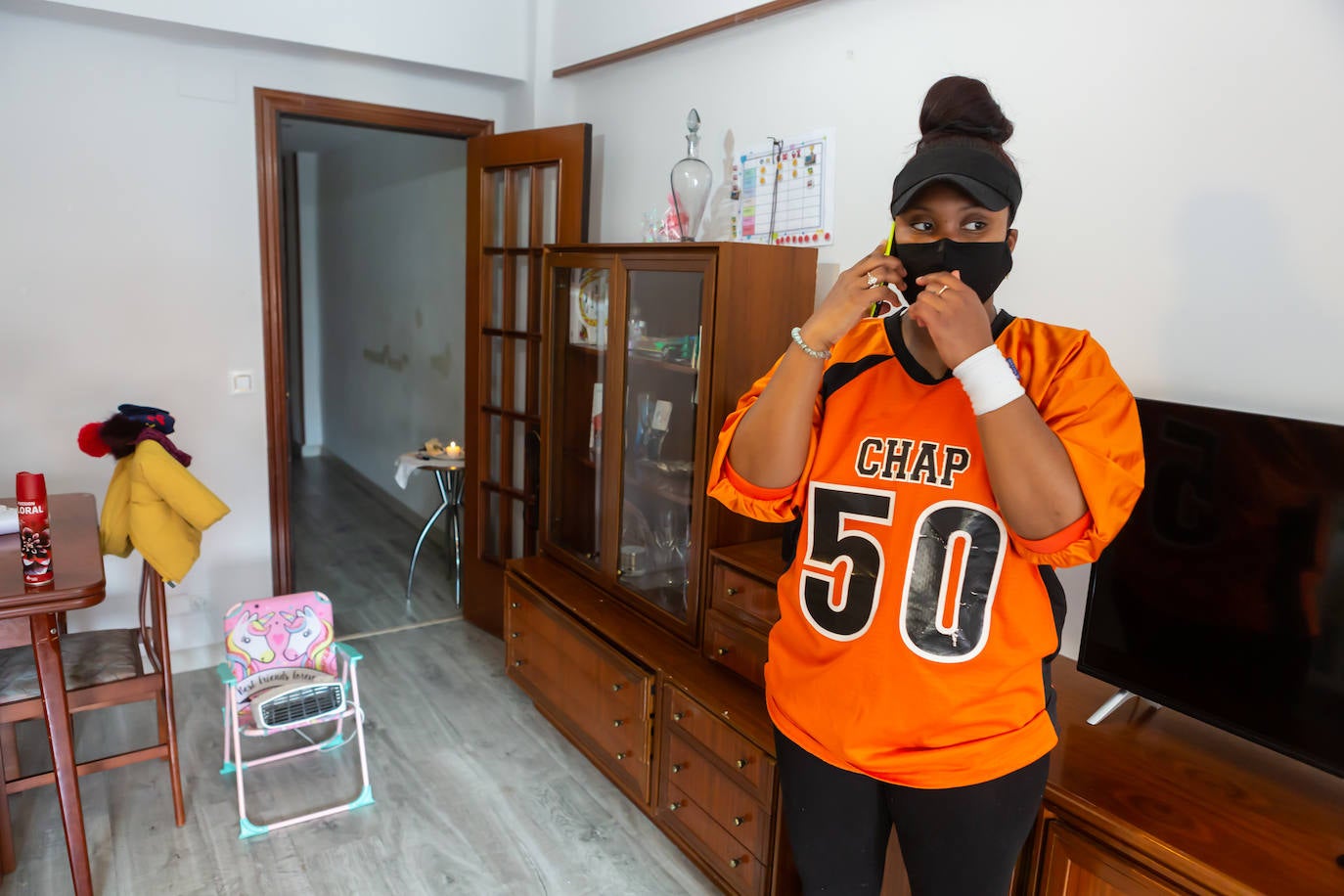 El juzgado ha concedido una semana más de plazo para que Diana Carolina, sus hijos de 5 años y 7 meses, y su pareja abandonen la vivienda en la que residen