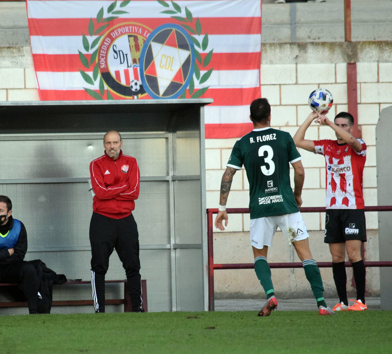 Los de Albert Aguilá han superado al conjunto aragonés gracias a tres goles en cinco minutos