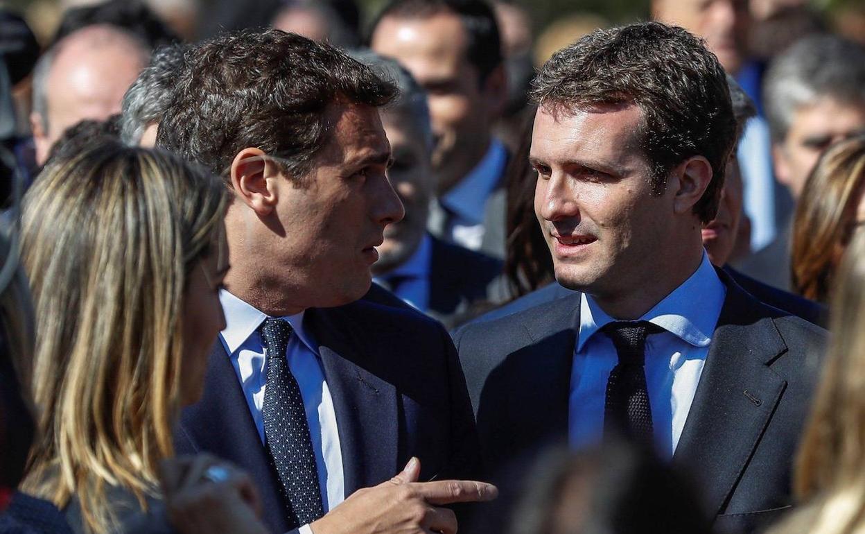 Albert Rivera y Pablo Casado en una foto de archivo de marzo de 2019.