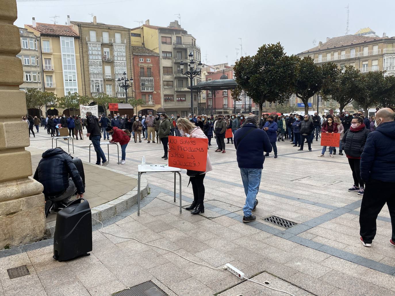 Fotos: Protestas de los hosteleros riojanos