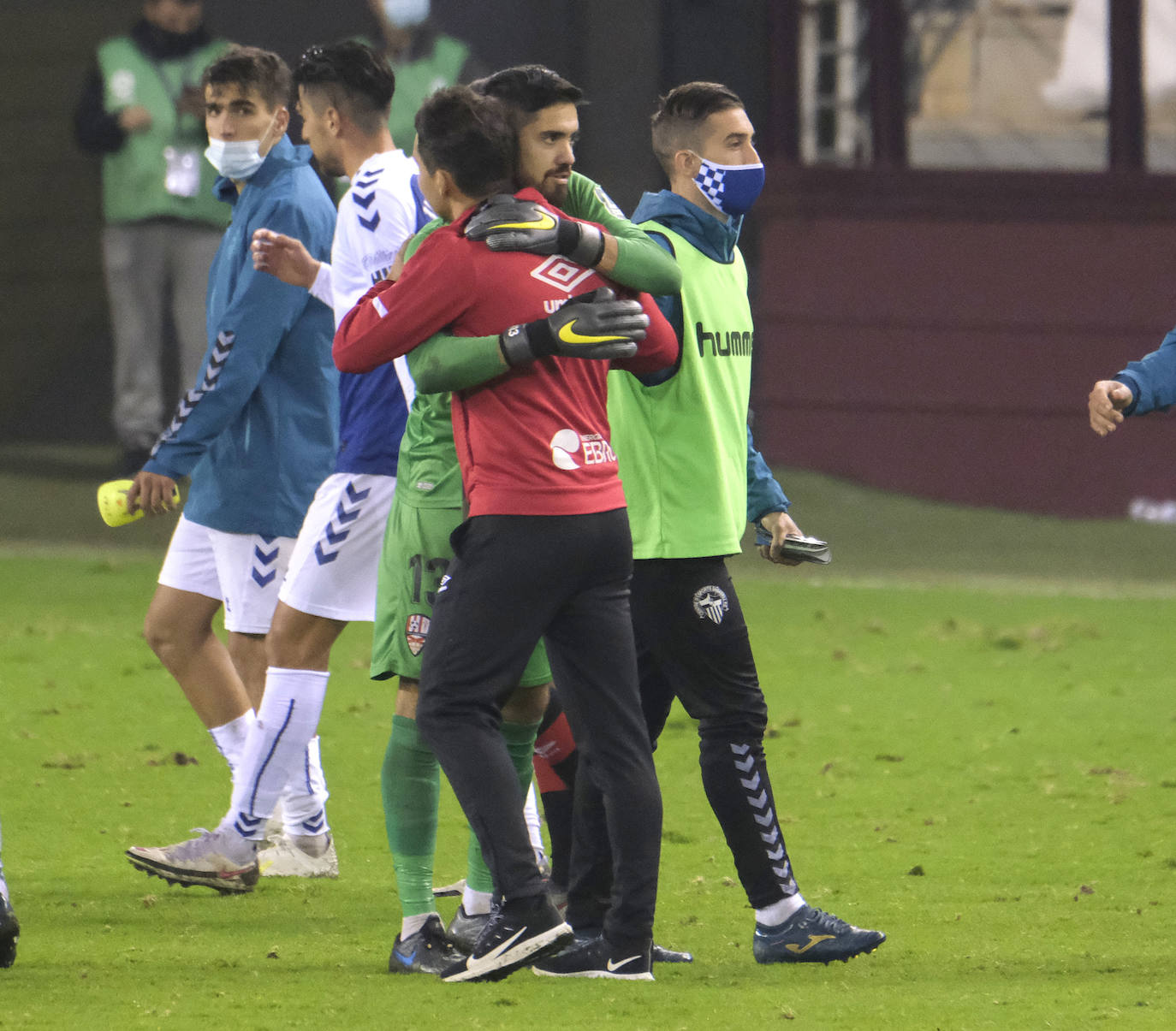 Los blanquirrojos han conseguido su cuarto triunfo seguido gracias a un gol del colombiano Leo Ruiz