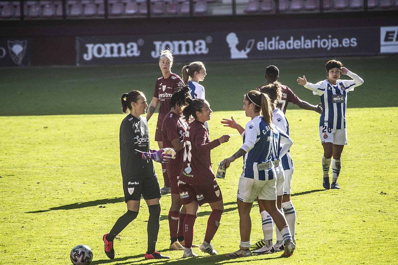 El equipo riojano ha empatado y se hunde en la tabla. 