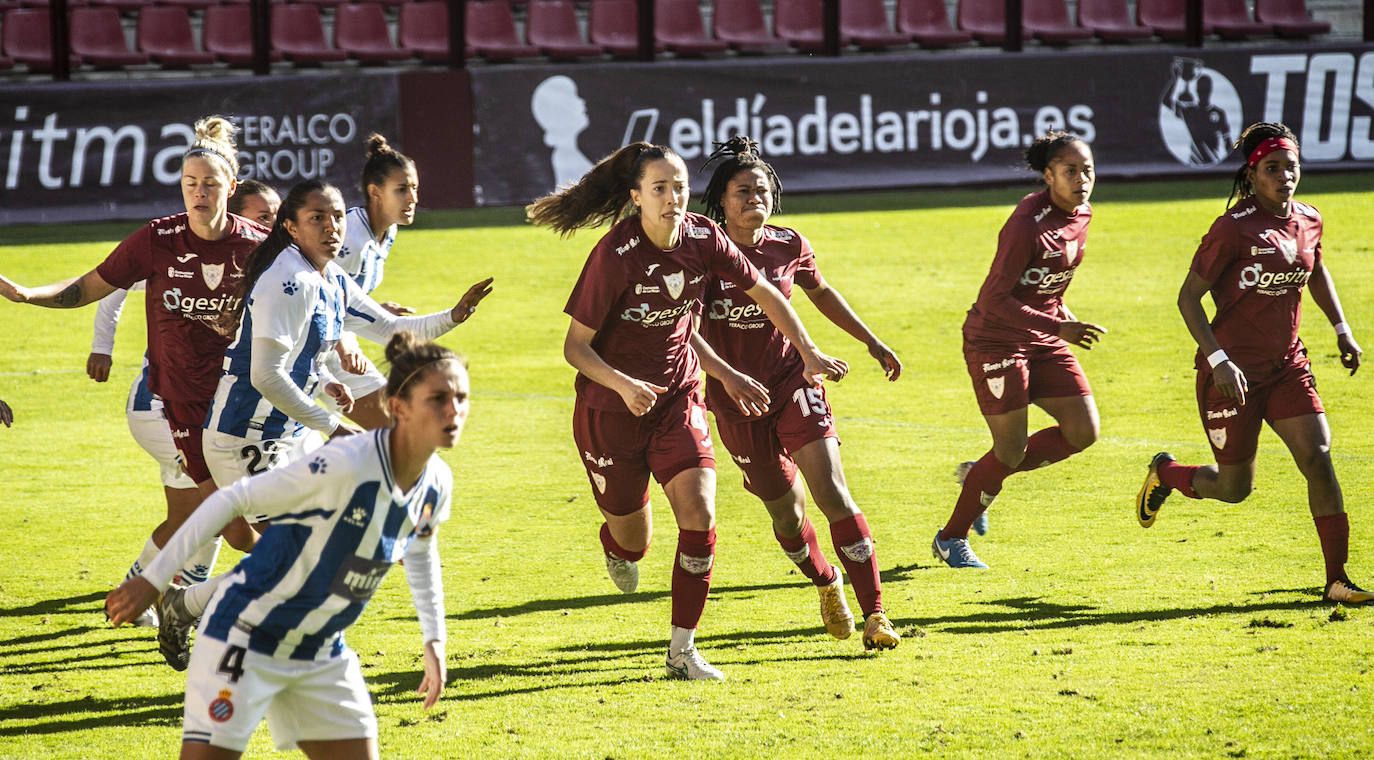 El equipo riojano ha empatado y se hunde en la tabla. 