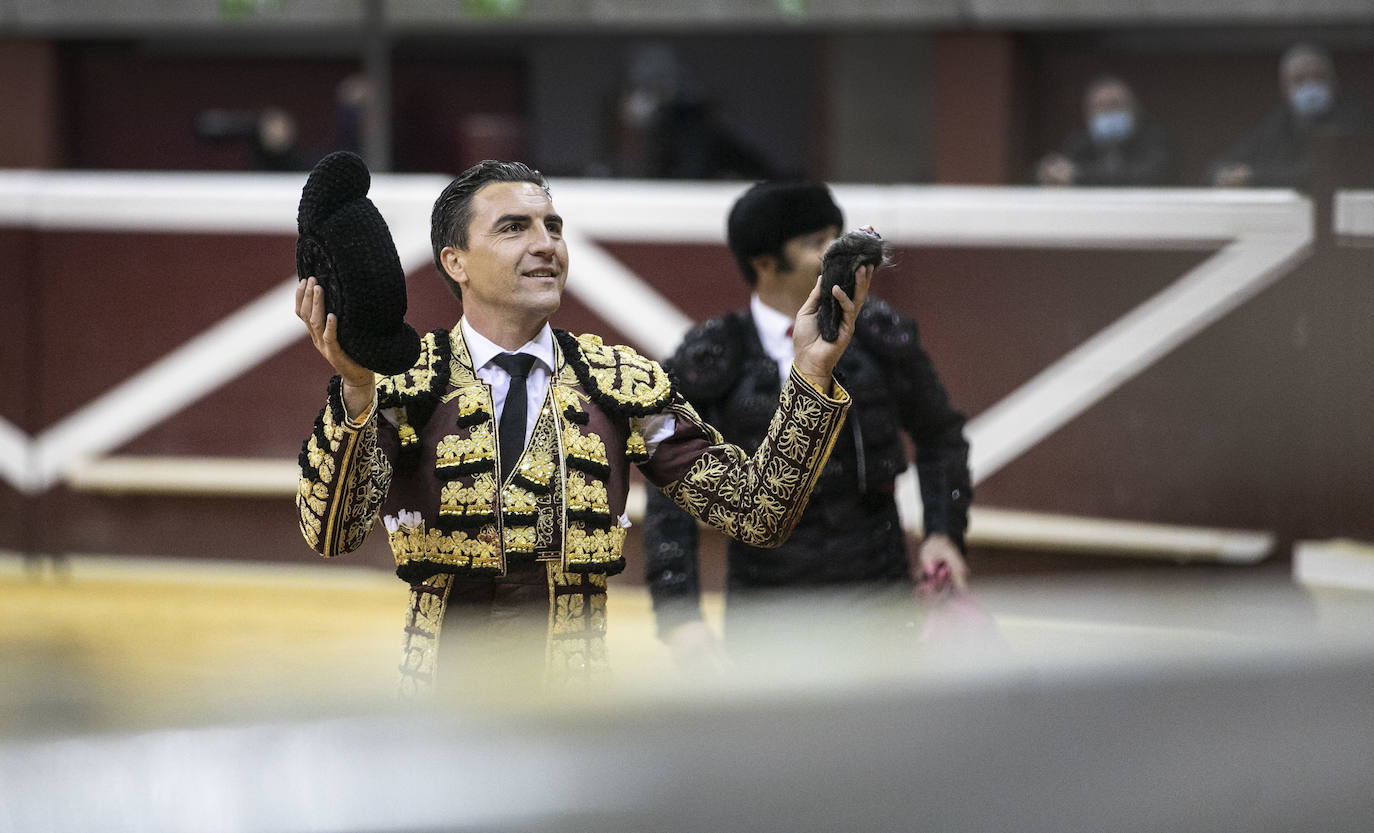 Octavio Chacón ha cortado una oreja en La Ribera en un festejo de la Gira de la Reconstrucción. 