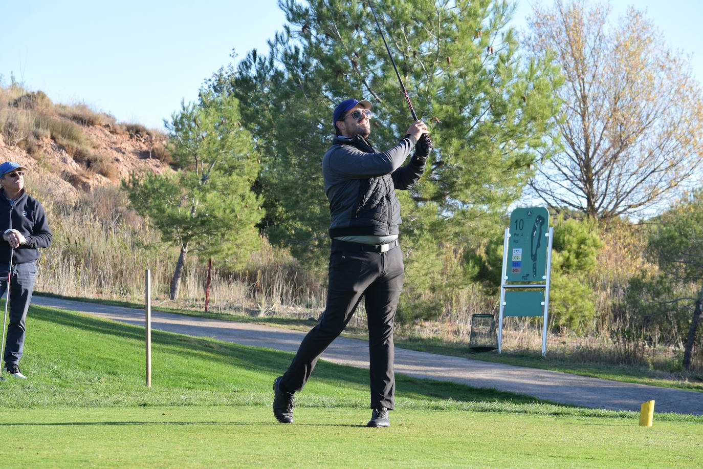 Imágenes del torneo final de la décima edición de la Liga de Golf y Vino, que organiza cada año lomejordelvinoderioja.com. 