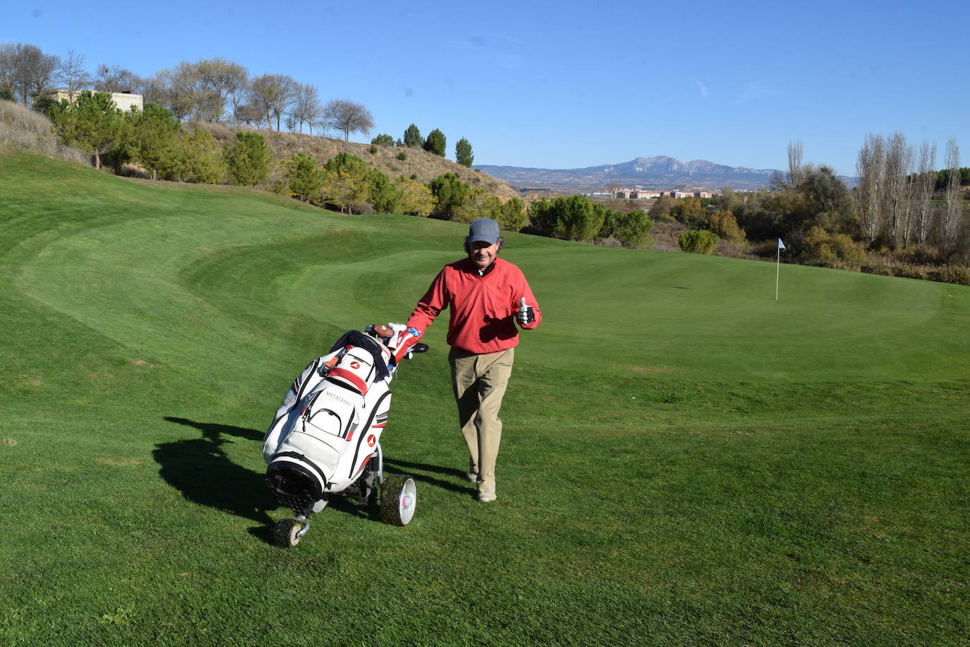 Imágenes del torneo final de la décima edición de la Liga de Golf y Vino, que organiza cada año lomejordelvinoderioja.com. 