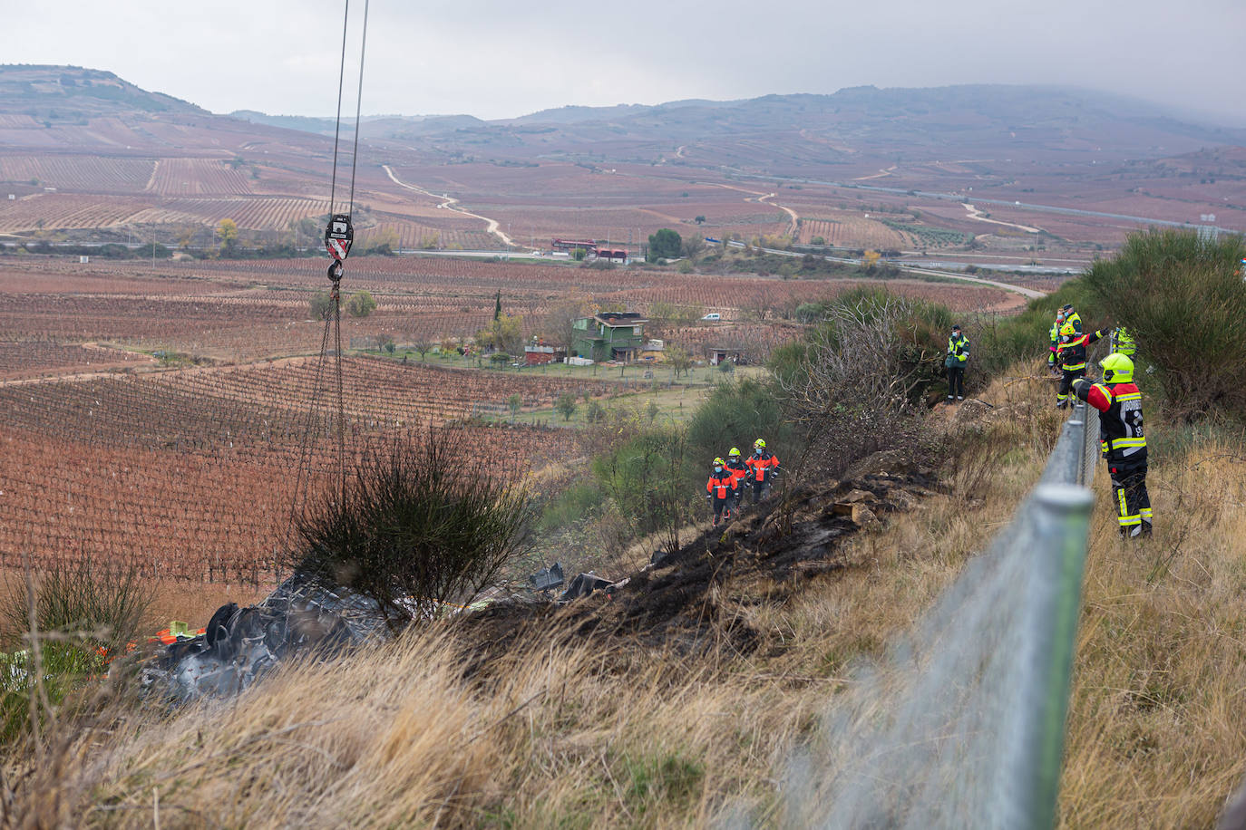 En este terrible suceso, los bomberos han tardado cinco horas en hallar el cuerpo de la víctima