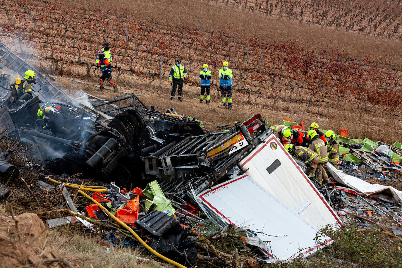 En este terrible suceso, los bomberos han tardado cinco horas en hallar el cuerpo de la víctima