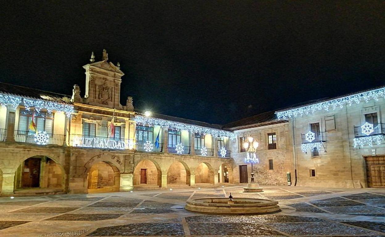 El Ayuntamiento de Santo Domingo convoca un concurso de decoración navideña