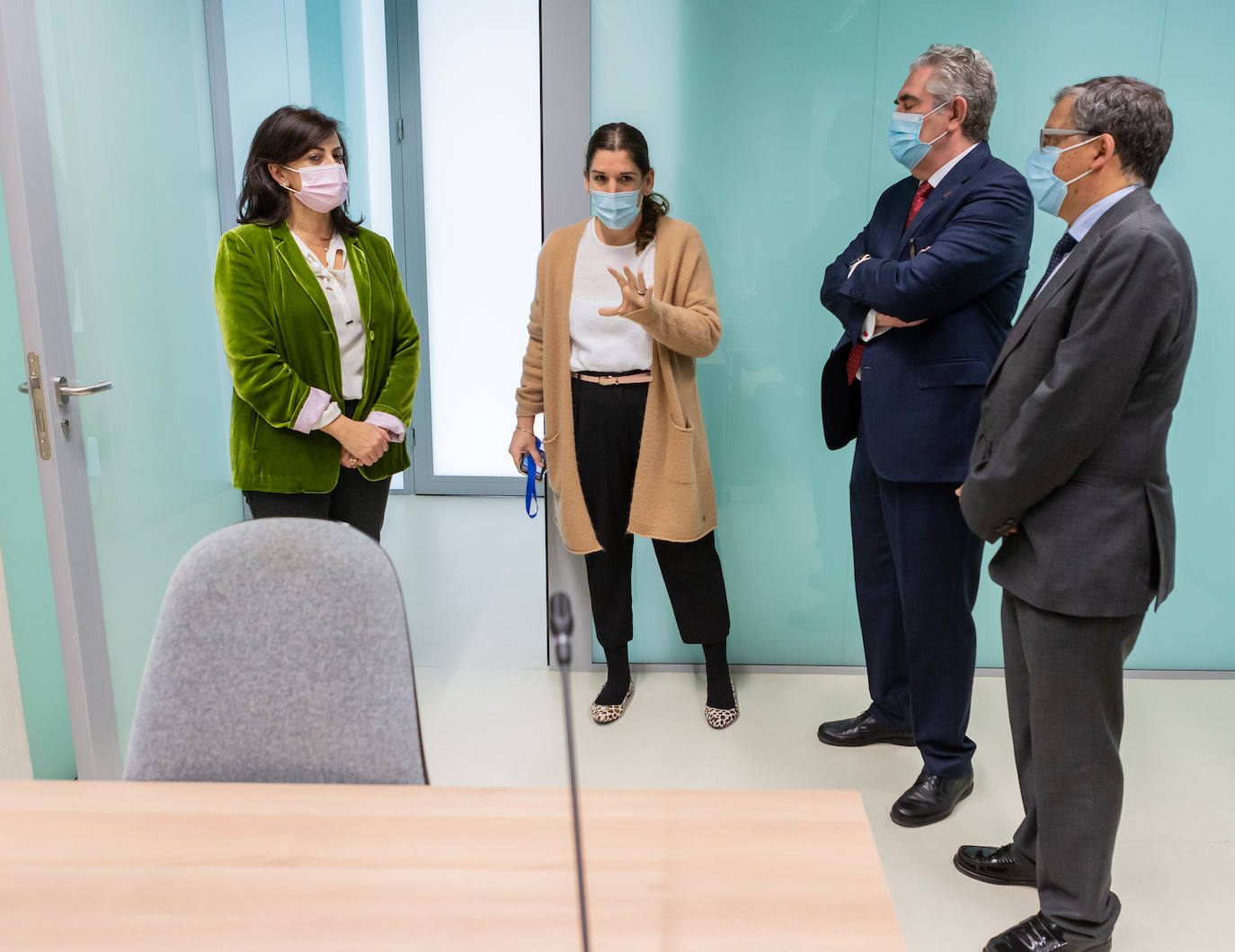 Visita de la presidenta del Gobierno de La Rioja a la nueva sala de vistas del Juzgado de Violencia sobre la Mujer.