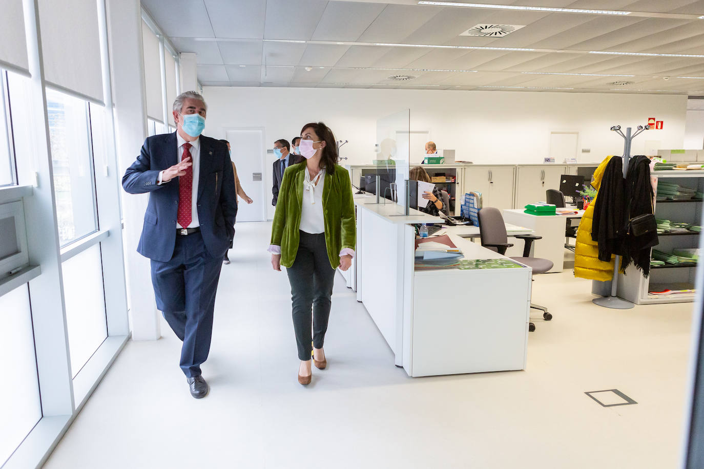 Visita de la presidenta del Gobierno de La Rioja a la nueva sala de vistas del Juzgado de Violencia sobre la Mujer.