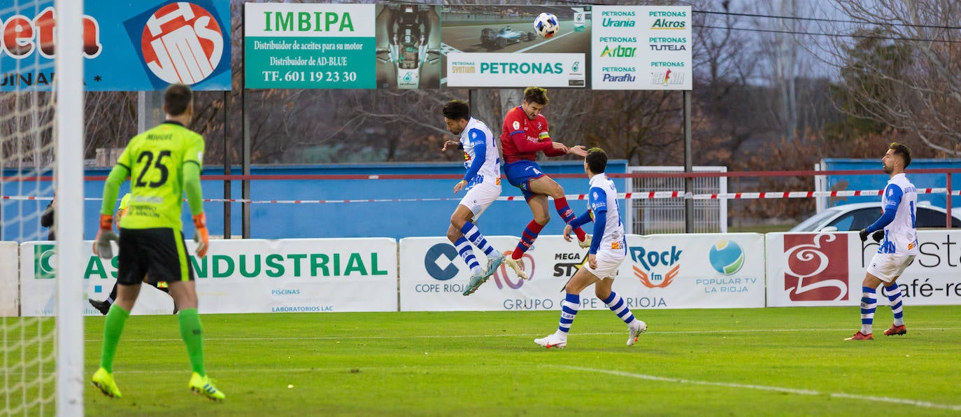 Los riojabajeños han ganado al Ejea con un gol de Cristian. 