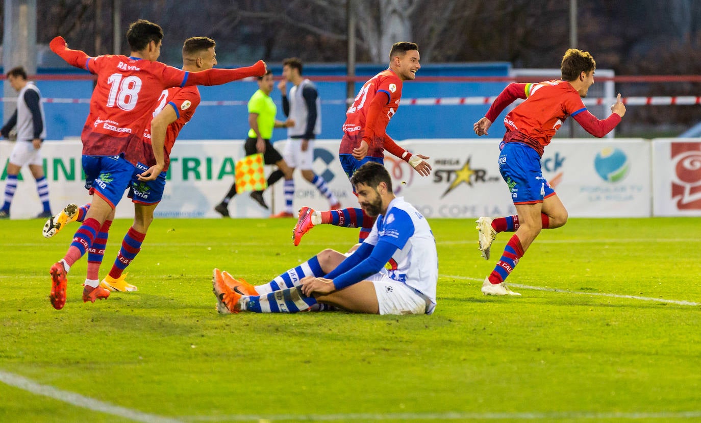 Los riojabajeños han ganado al Ejea con un gol de Cristian. 