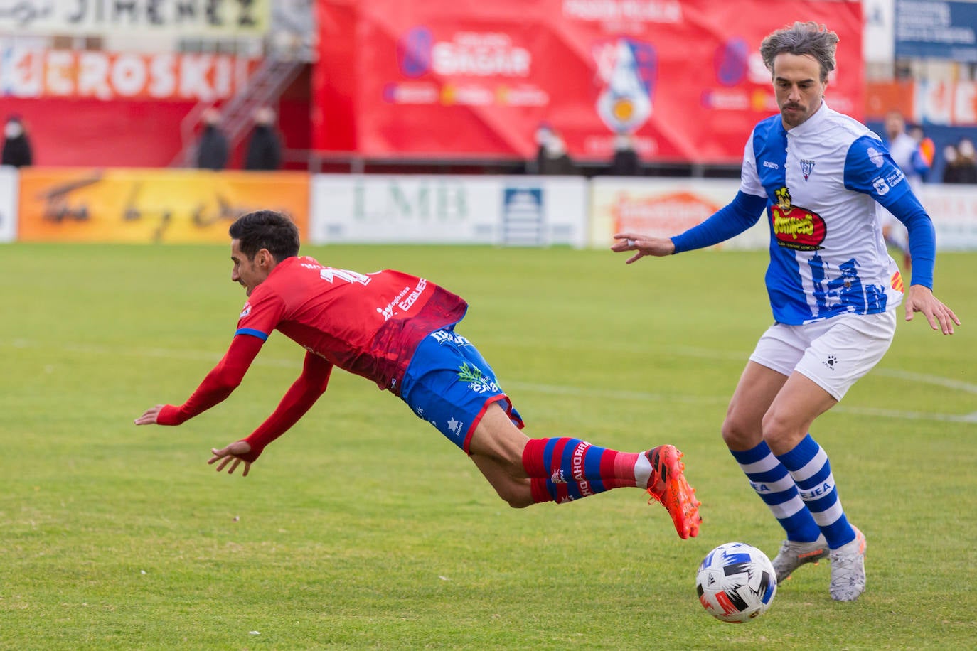 Los riojabajeños han ganado al Ejea con un gol de Cristian. 