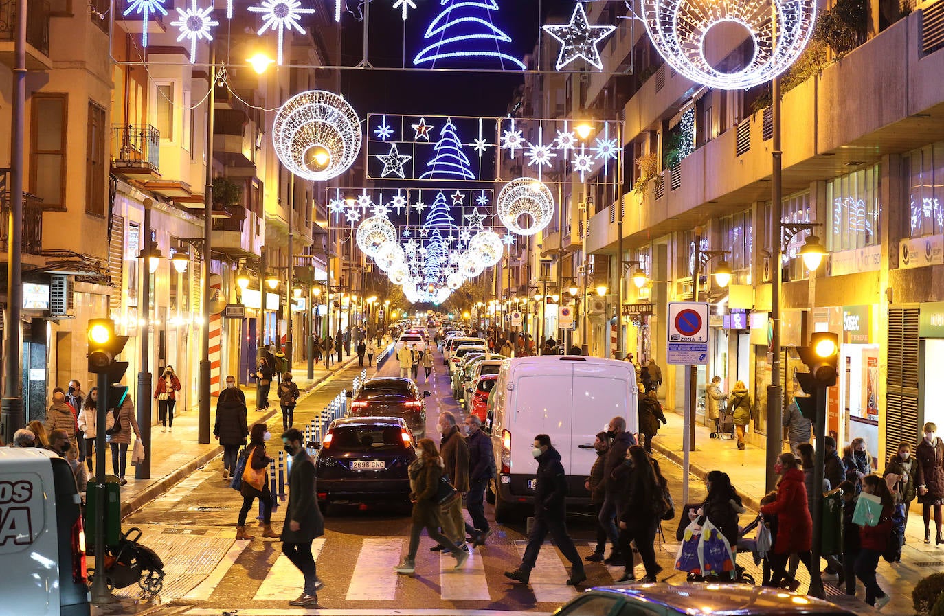 Encendido de todas las luces navideñas, en Logroño.