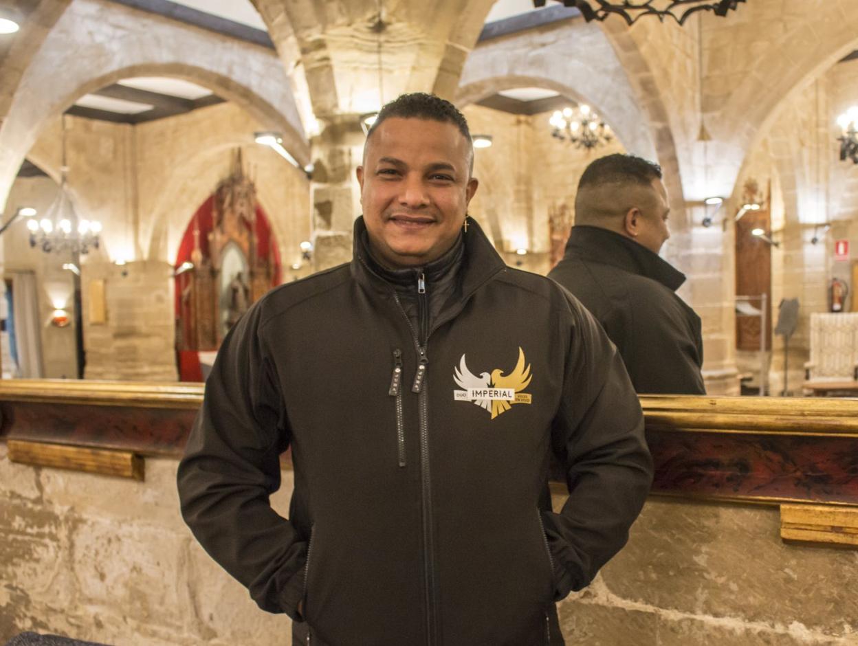 Reynaldo Caballero, en el parador de turismo de Santo Domingo de la Calzada. 