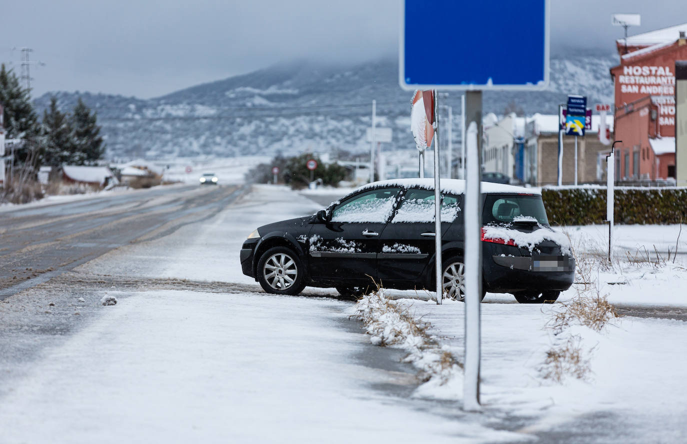 Municipios como Uruñuela, Najera, Sotés, Ventosa o Navarrete han recibido a la nieve en este 2 de enero