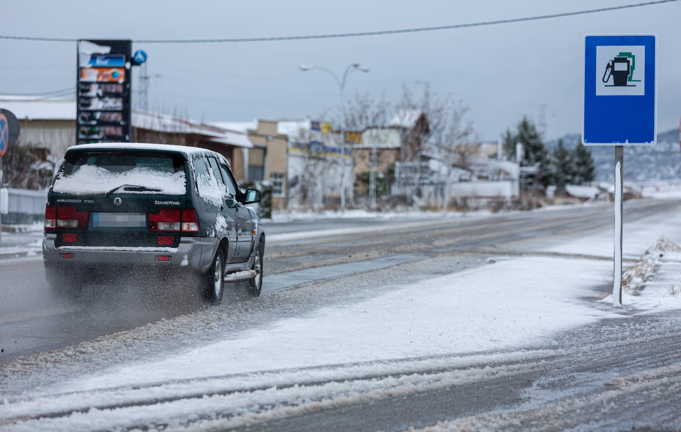 Municipios como Uruñuela, Najera, Sotés, Ventosa o Navarrete han recibido a la nieve en este 2 de enero