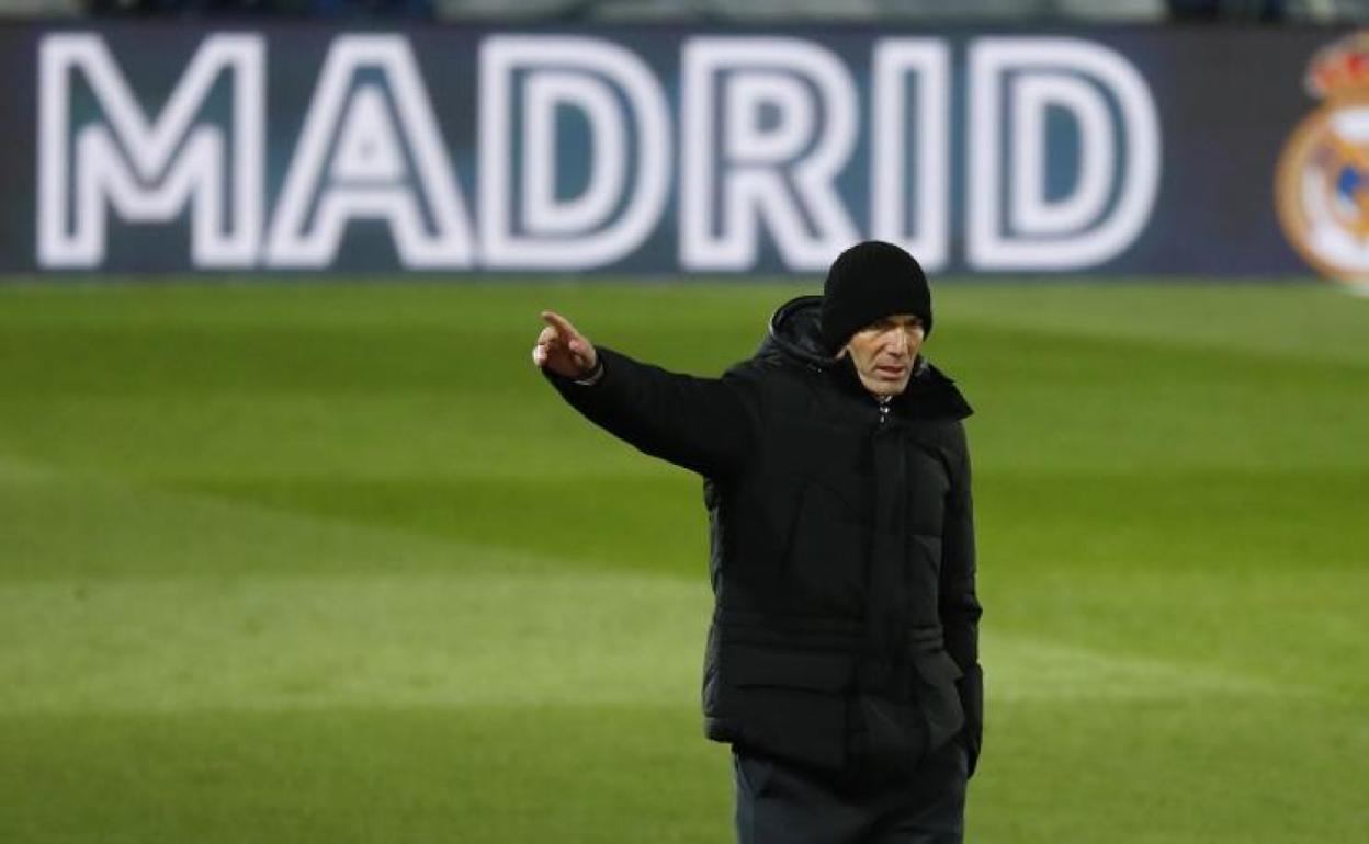 Zinedine Zidane, durante un partido del Real Madrid. 