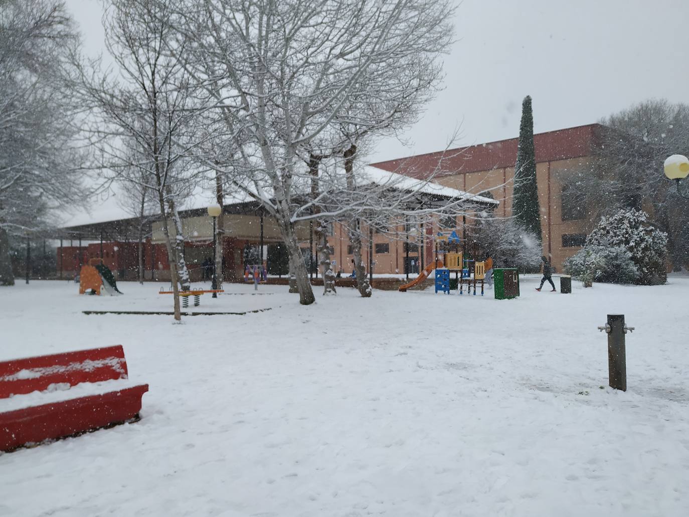 Fotos: La nieve también llega a Arnedo