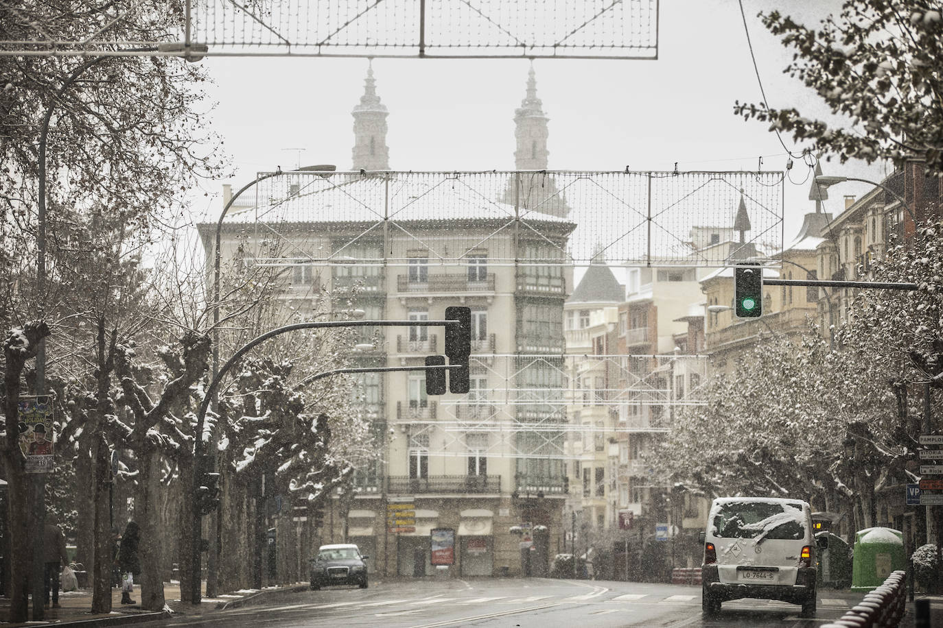 Fotos: La nieve cubre Logroño