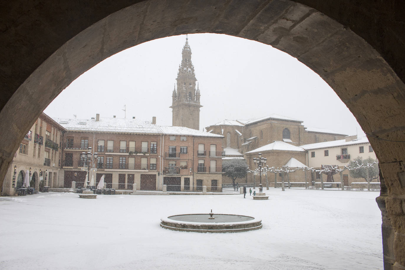 Fotos: Santo domingo se crubbre de nieve