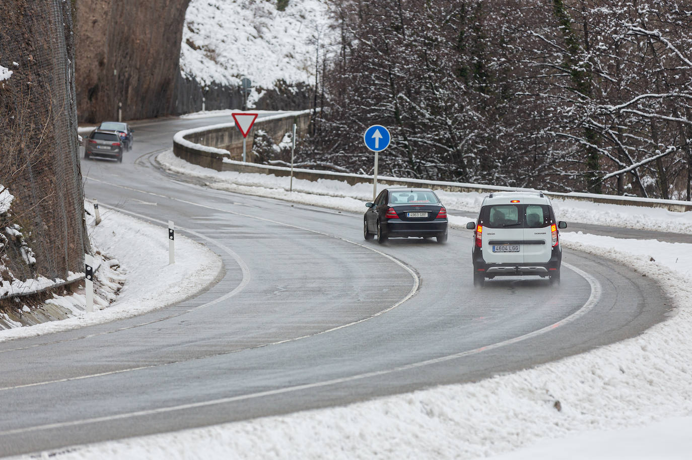 Fotos: Así han lucido este domingo las carreteras riojanas