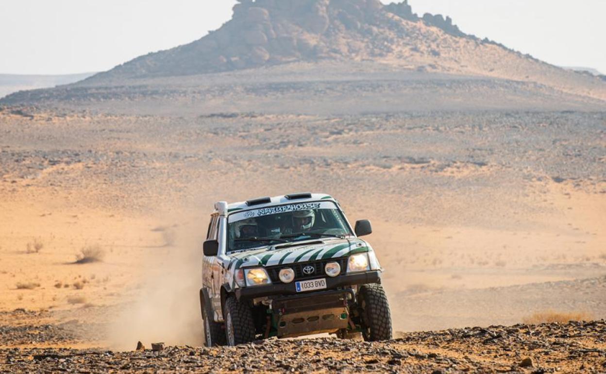 Kilian Revuelta gana en el Dakar Clásicos