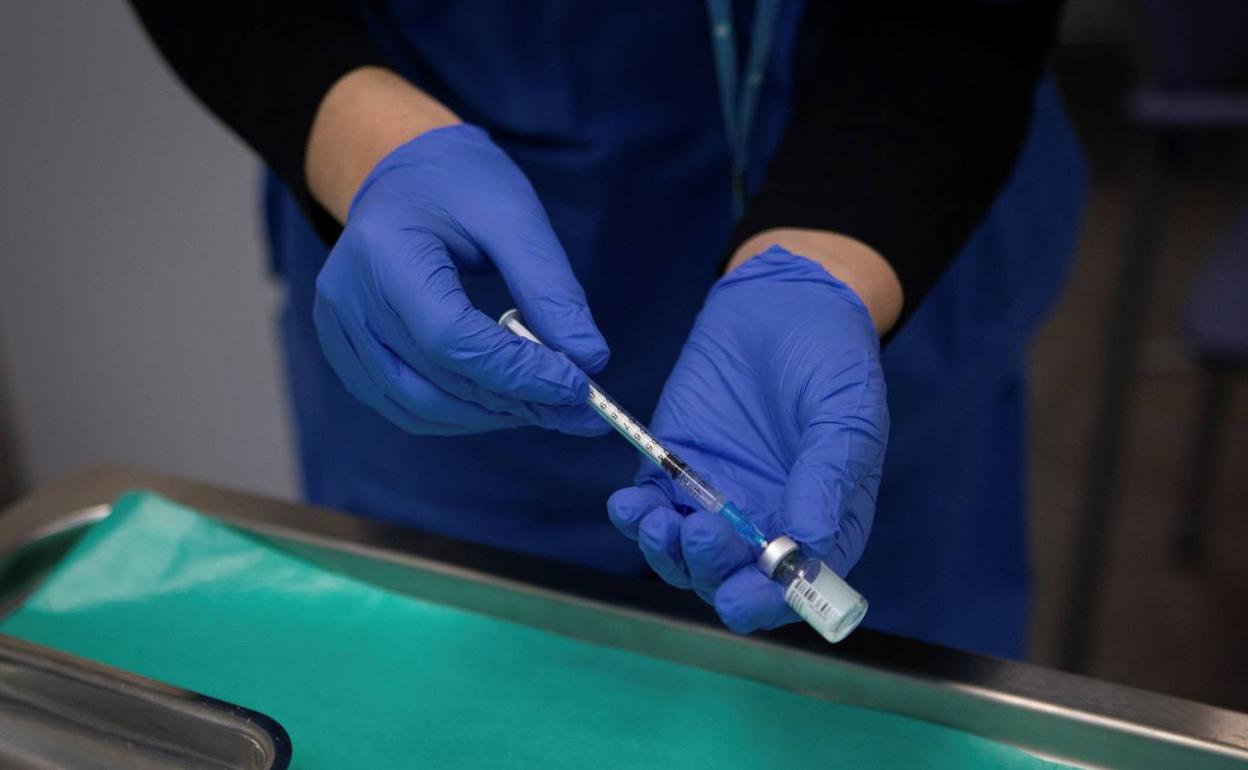 CSIF denuncia la utilización de los estudiantes de Enfermería como sustitutos de profesionales titulados