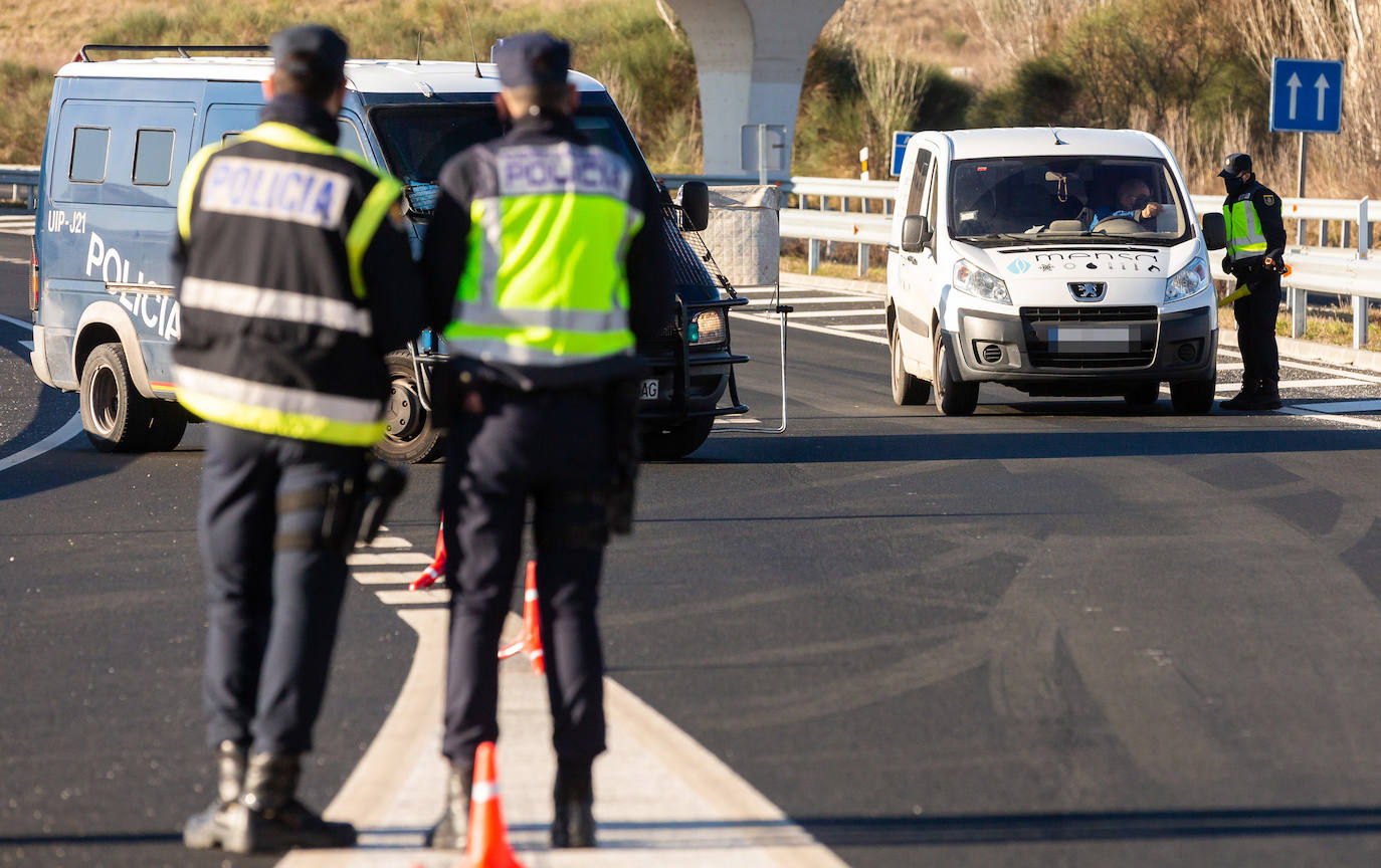 Fotos: Dispositivo especial de control de la movilidad