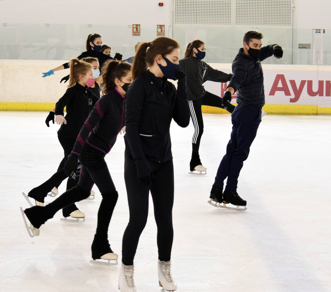 Fotos: Clase magistral de Javier Fernández en Logroño