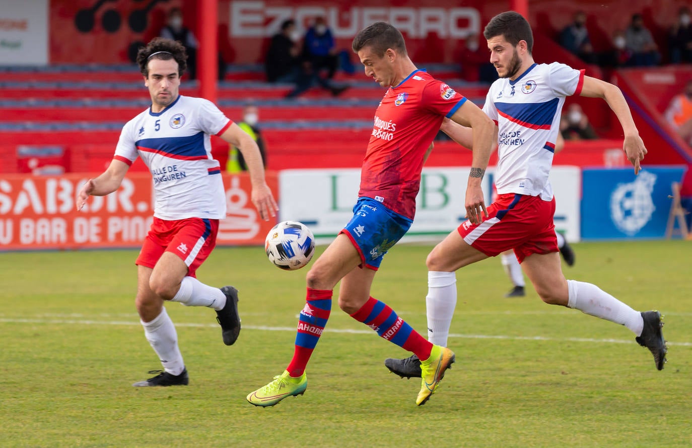 Fotos: Las imágenes del empate entre el Calahorra y la Mutilvera