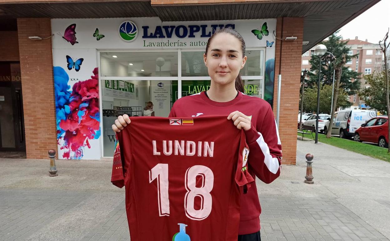 Lundin, nueva delantera del EDF Logroño. 