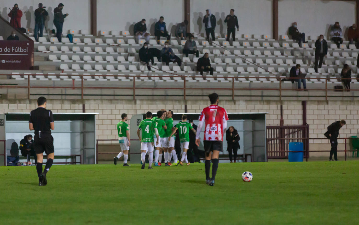 Fotos: El empate entre la SD Logroñes y el Haro, en imágenes