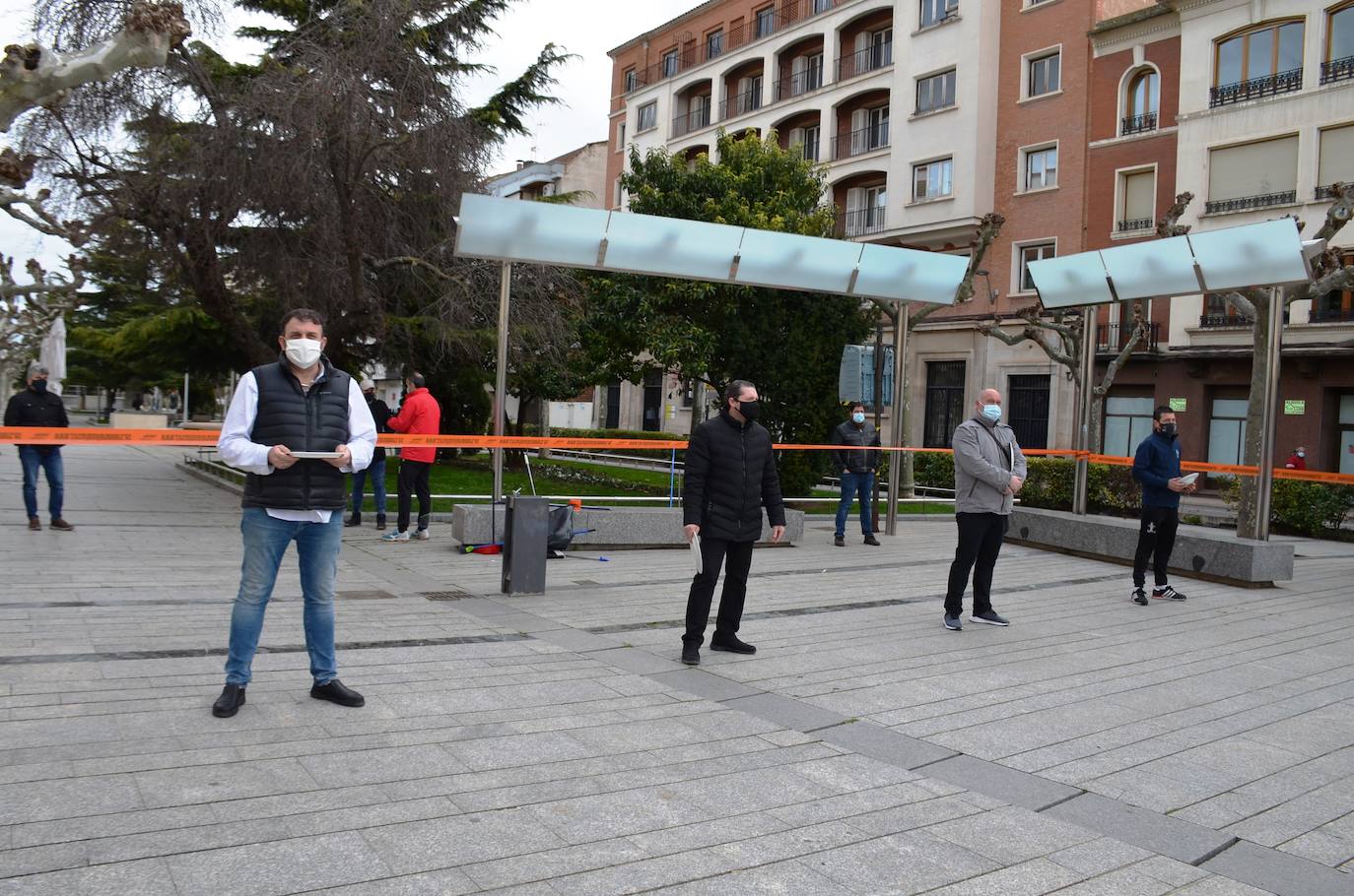 Fotos: &#039;Platos rotos&#039; en Calahorra