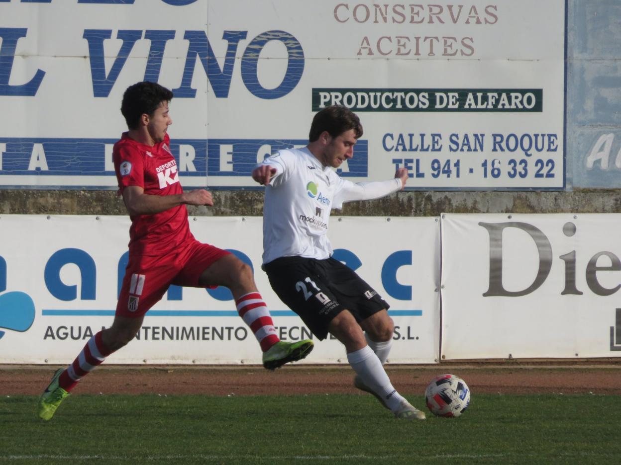 El gol del empate alfareño llegó de un buen centro de Íñigo Jiménez que remató Nacho Navajas. 