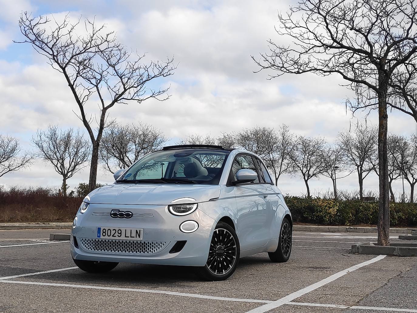 Fotos: Fotogalería: Fiat 500 e, eléctrico y urbano, a prueba