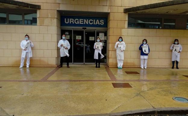 Protesta en el centro de salud de Santo Domingo. 