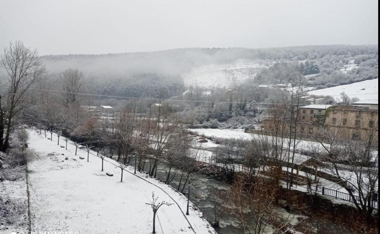 La nieve vuelve a La Rioja