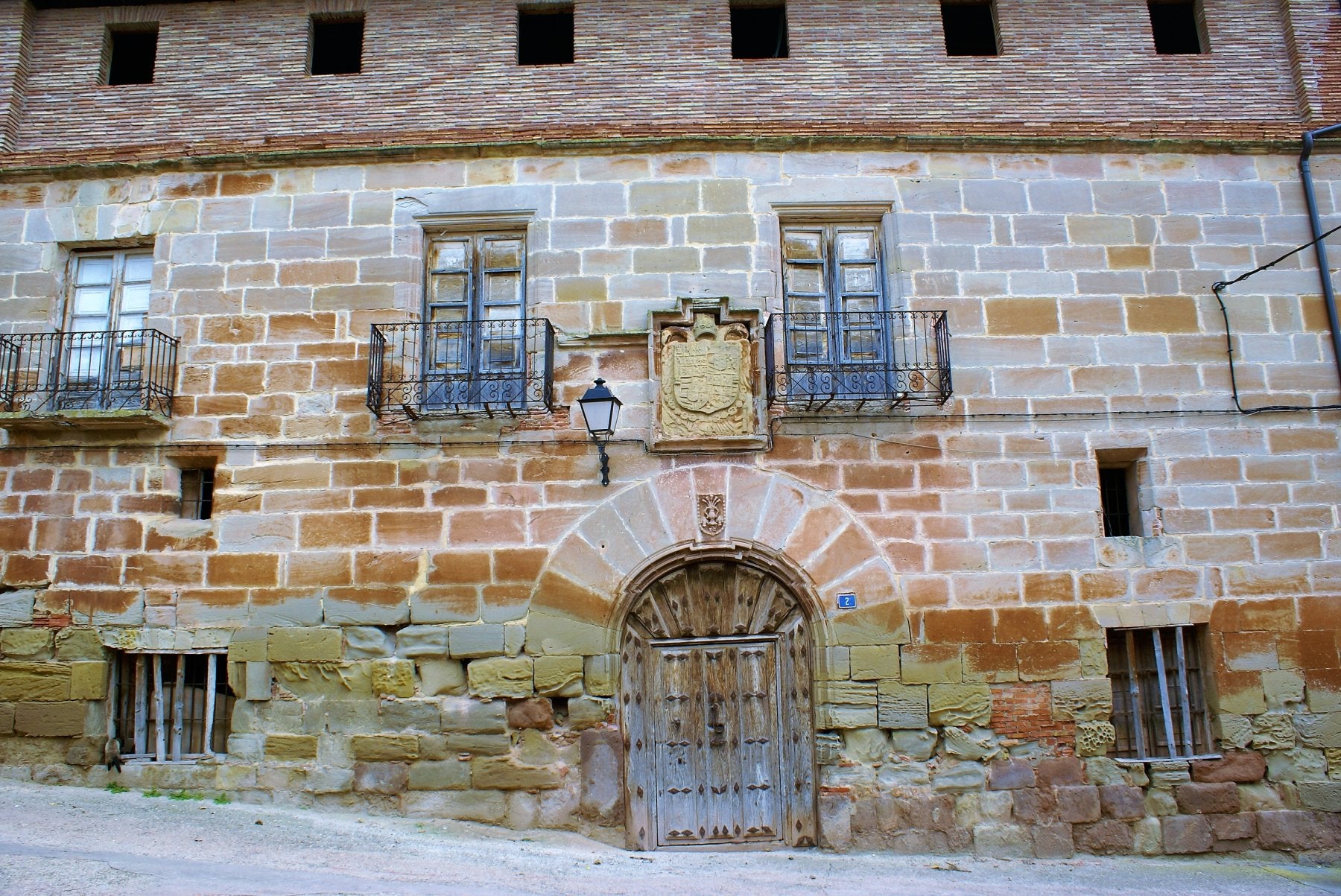 La conocida como Casa de los García Baquero, imponente, es de propiedad privada. 