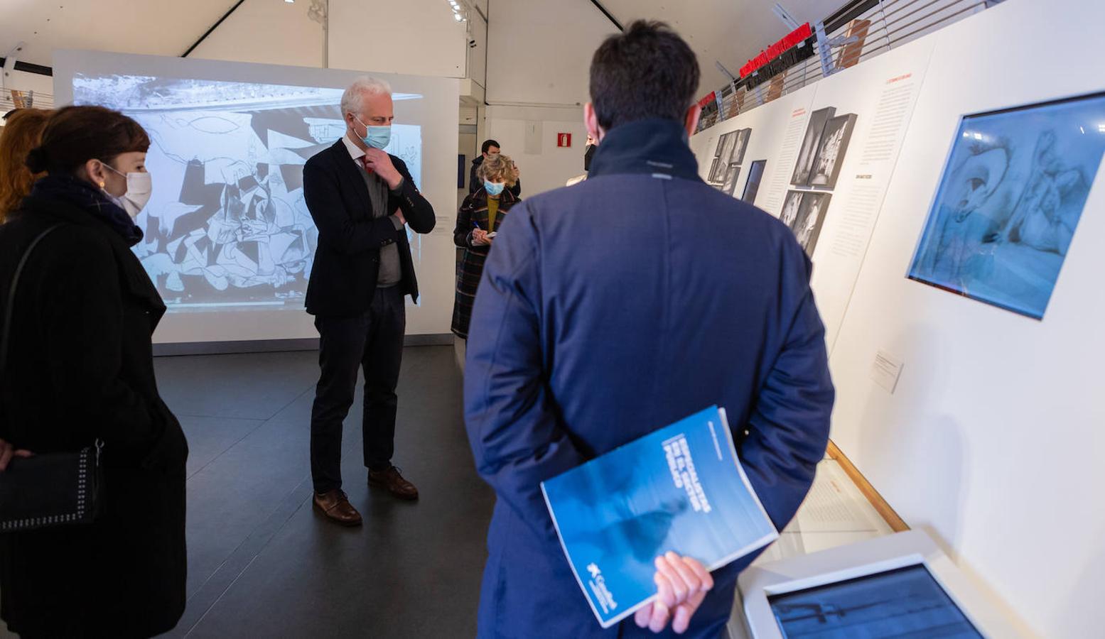 Fotos: La exposición &#039;El viaje del Guernica&#039; invita a seguir la trayectoria y usos de esta obra universal de Picasso