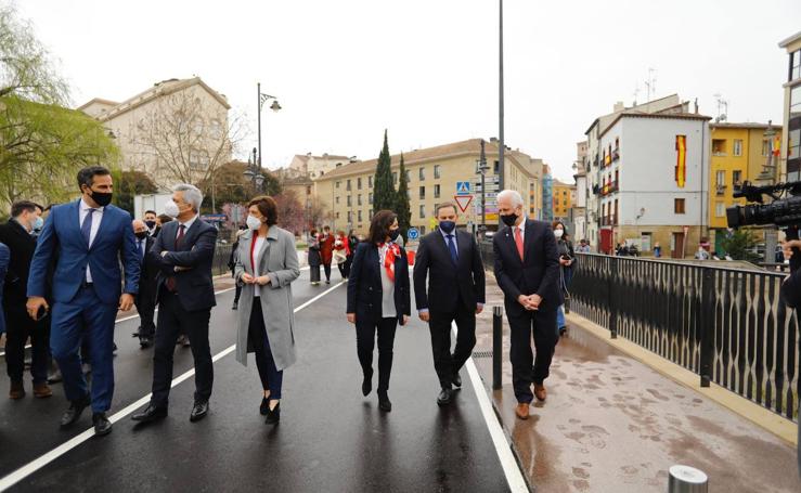 El Puente de Piedra recupera el tráfico