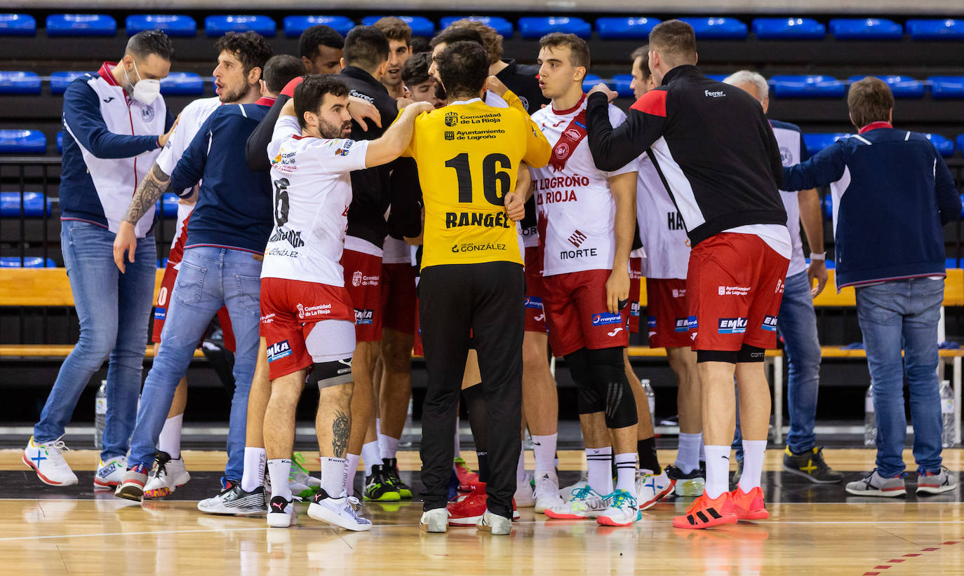 Fotos: Las imágenes de la victoria del Ciudad de Logroño ante el Atlético Valladolid